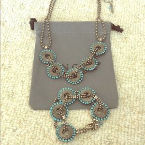 Van Galz necklace and bracelet set